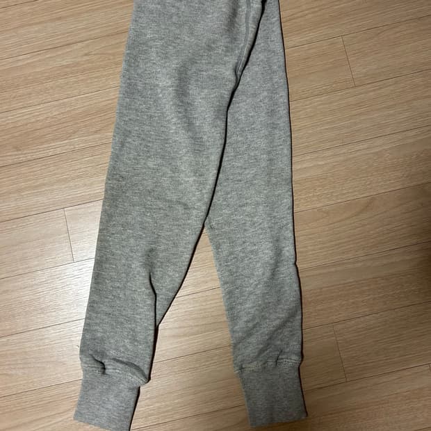 Greg Lauren sleeve muffler