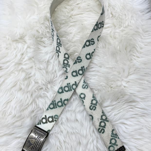 아디다스 캔버스 로고 버클 벨트