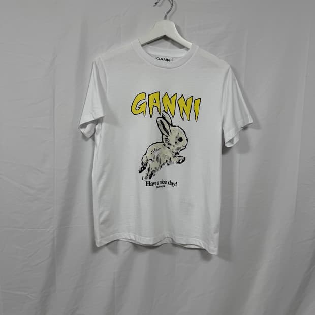 24FW 가니(GANNI) 릴렉스드 버니 반팔 티셔츠