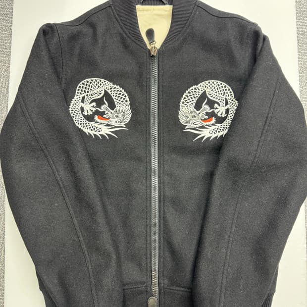 마하리시 자수봄버 S 블랙