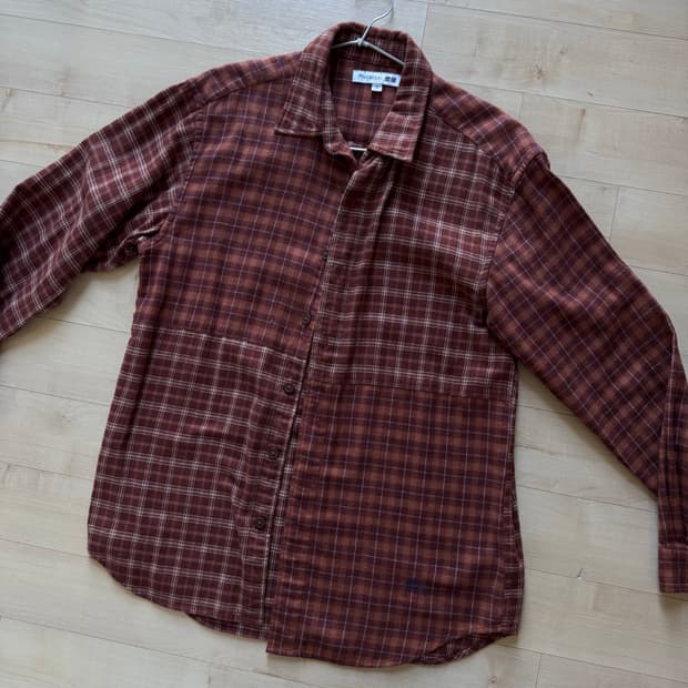 유니클로 jw앤더슨 셔츠