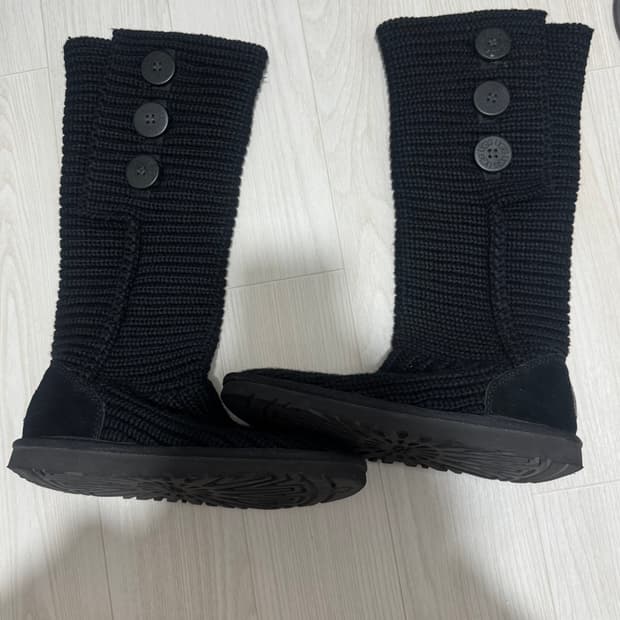 카디 어그 부츠 블랙 230