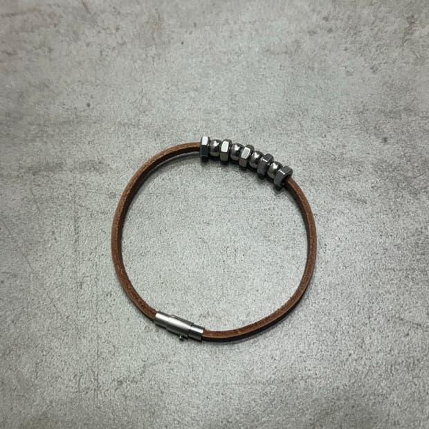 Nut ball - 너트 볼 레더팔찌/brown