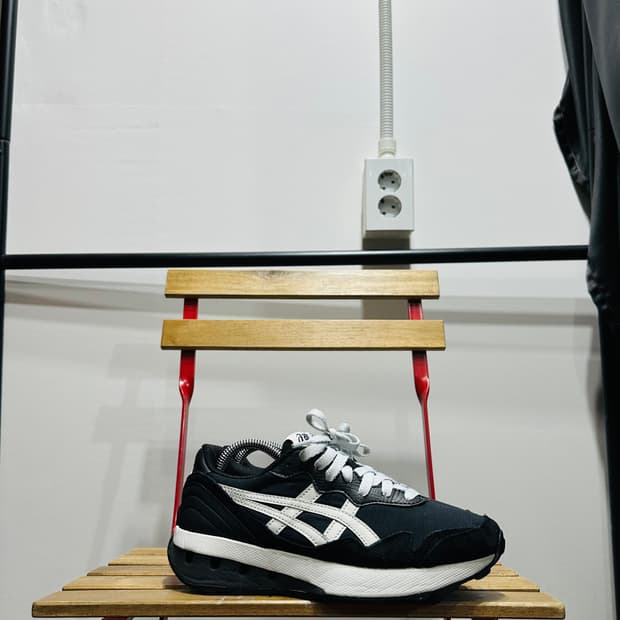 245) 아식스 운동화 여성 여자 신발 조거 X81 블랙 화이트