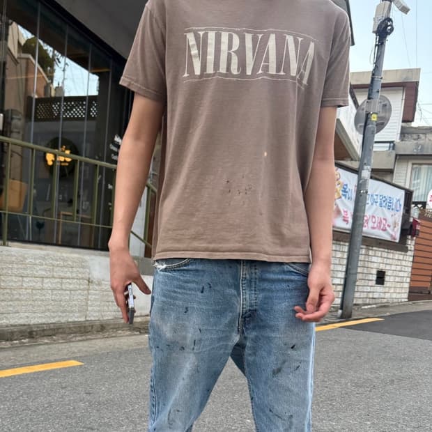 vtg nirvana t shirts