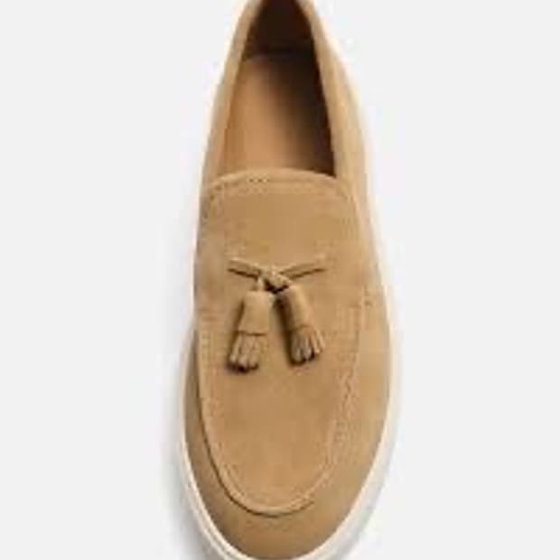 자라 테슬 로퍼 카멜 