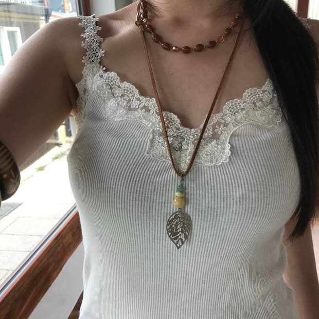 Wood Bead Pendant Necklace