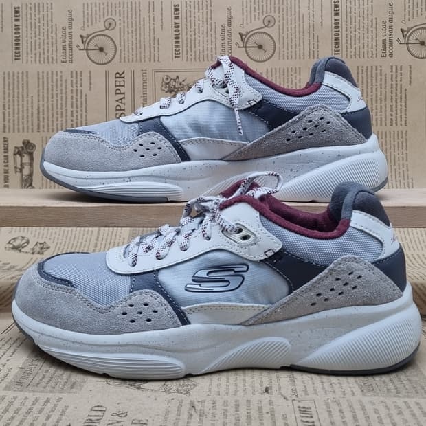 스케쳐스 메리디안 여성운동화235