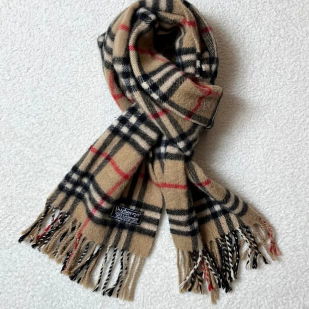 버버리 90s 100% 캐시미어 노바 체크 목도리 A1669