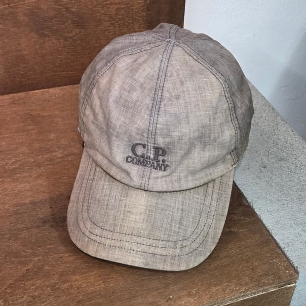 CP company 씨피컴퍼니 린넨 볼 캡
