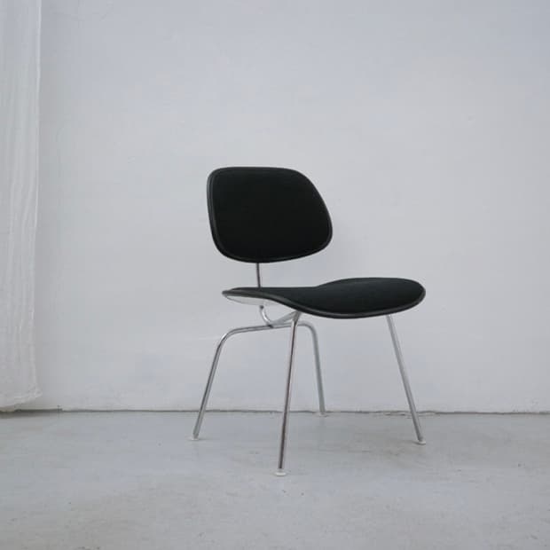 허먼밀러 페브릭체어 DCMU Black Fabric