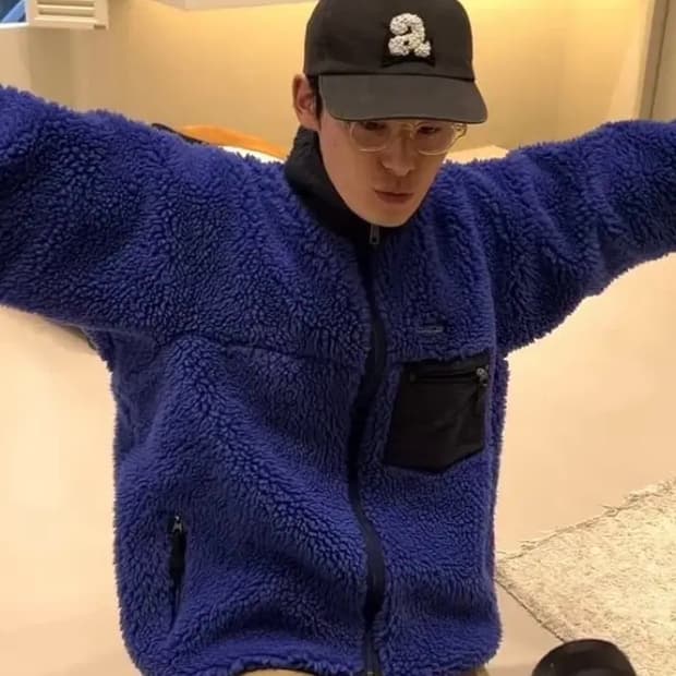 L] 파타고니아 빈티지 딥파일 잉크블루 후리스