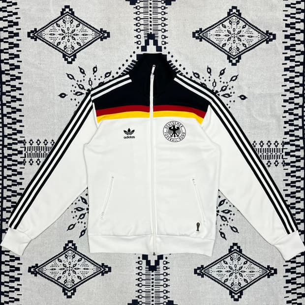 아디다스 독일 국대 로고 져지
