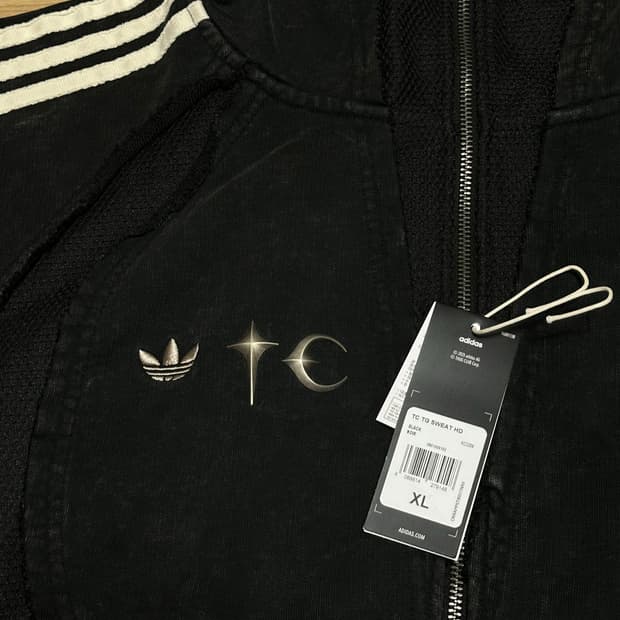 아디다스 떠그클럽 후드집업