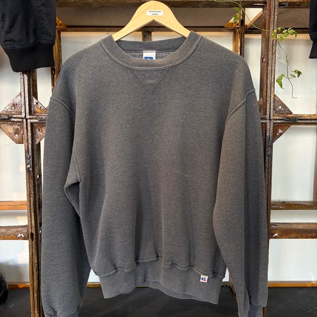 90s Russell plane sweat