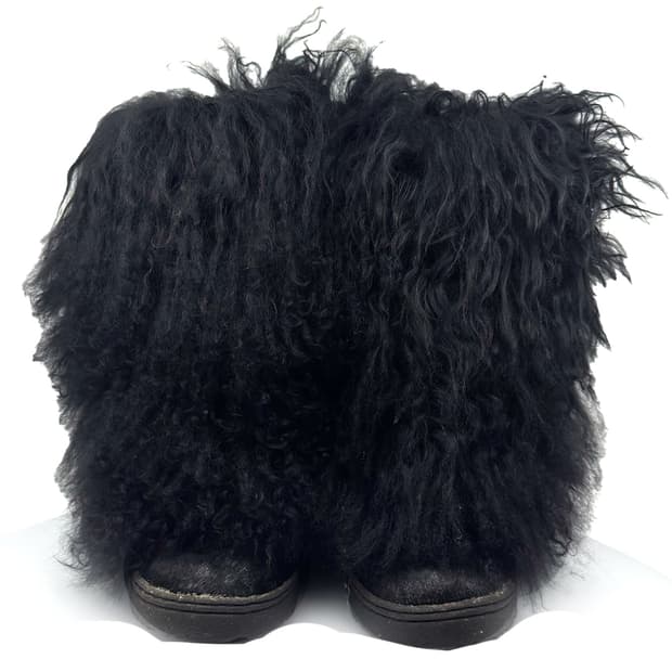 Bearpaw Long Shearling Fur Boots/ 37