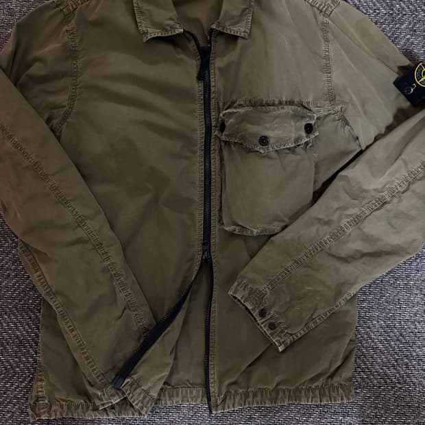 스톤아일랜드 원포켓 올드이펙트 오버자켓 L 카키