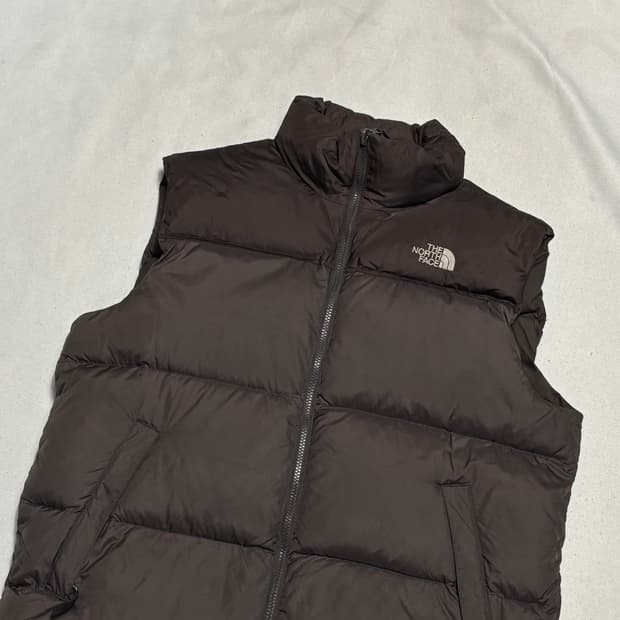L 노스페이스 1996 눕시 700 브라운 패딩 베스트