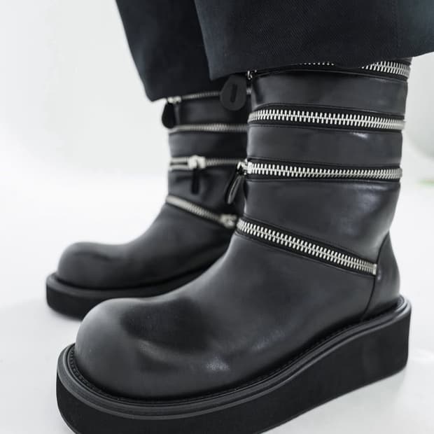 Rough simmons 멀티지퍼 부츠