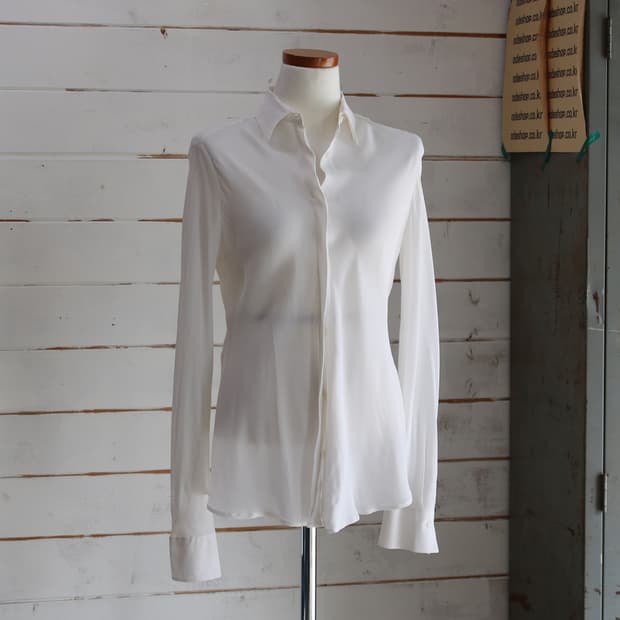 EMPORIO ARMANI 드레스 셔츠 (여성용 38)