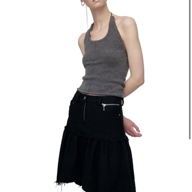 Cerric 홀터넥 니트