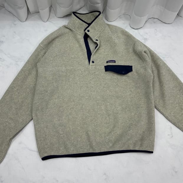 파타고니아 신칠라 오트밀 L 사이즈