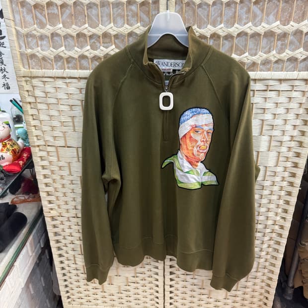 100 정품 JW 앤더슨+폴안그라다 반집업 팝니다