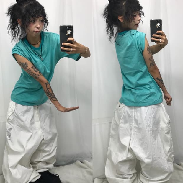 < Supreme Mint Pock T-shirt >