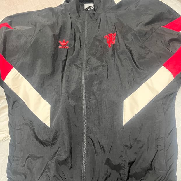 아디다스 맨유 트랙탑 자켓 s(m) 져지 판매