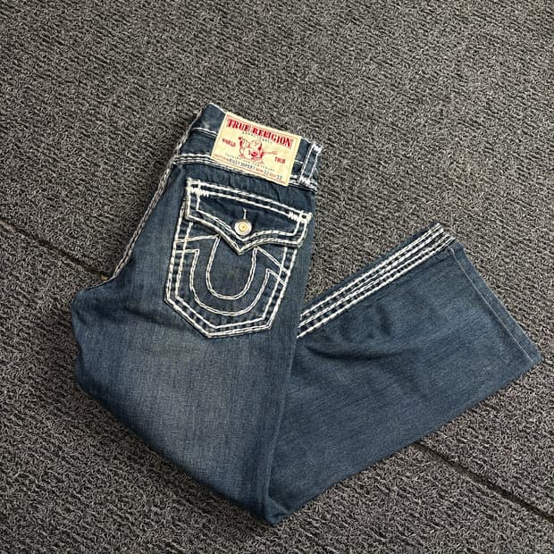 트루릴리젼 조이 로우 라이즈 슈퍼 티 플레어 데님 팬츠 2060