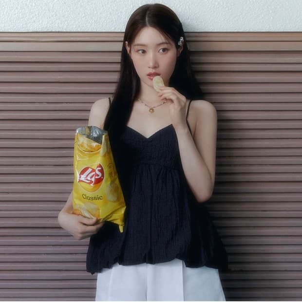 온앤온 볼륨 슬리브리스 레이어드 탑 블라우스 블랙 새상품