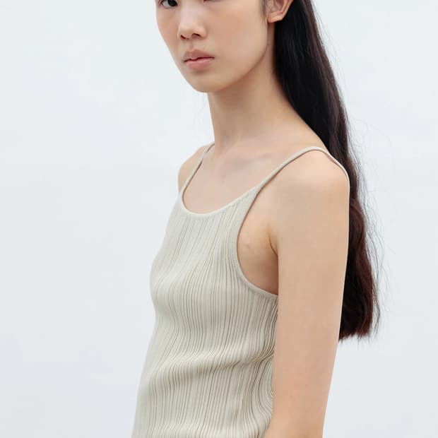 rrace 세이지 슬리브리스