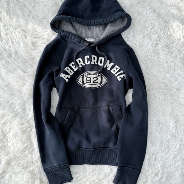 아베크롬비 네이비 럭비 후드티