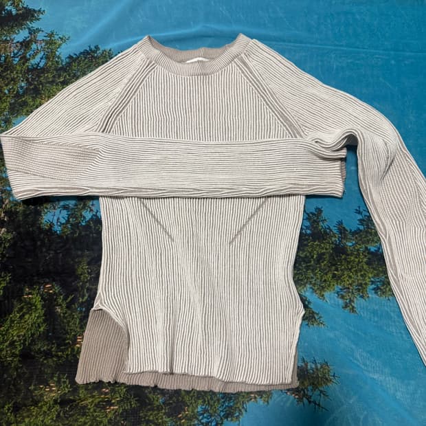 Nache 나체 투톤 슬림핏니트