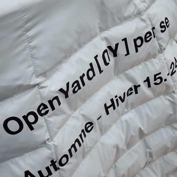 OY 경량패딩/ L사이즈 /GLOSSY LIGHT GREY