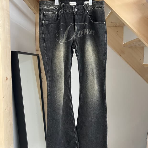 틸던 플레어 데님 블랙