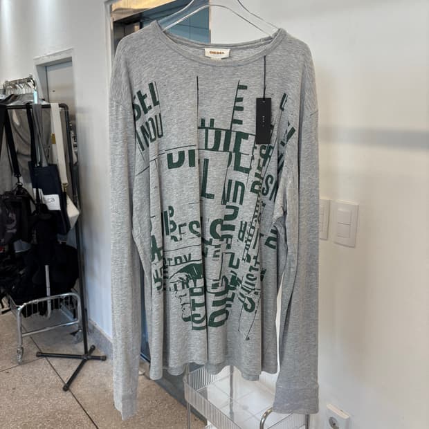 Diesel graphic L sleeve T
