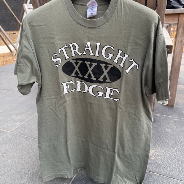 90s 스트레이트엣지 티셔츠