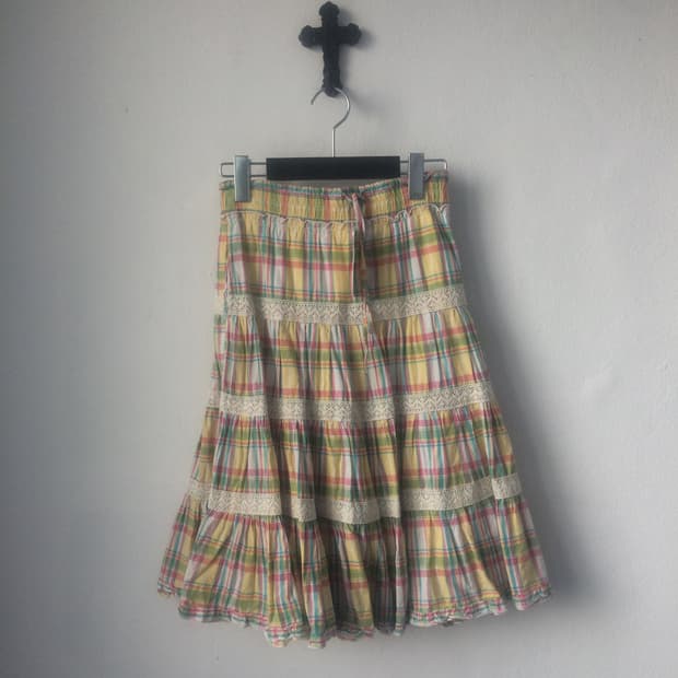 Crochet layer check pattern skirt