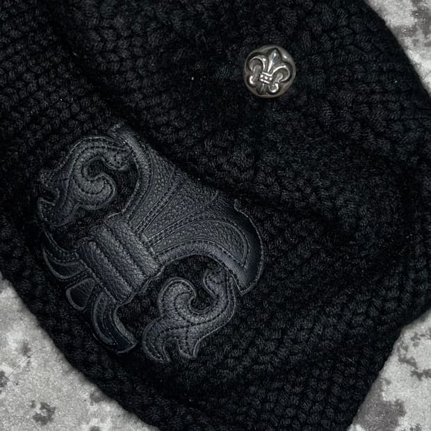 CHROME HEARTS BS FLEUR PTCH BEANIE