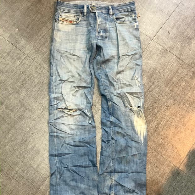 Diesel 디젤 올드스쿨스트릿 웨스턴지퍼 데님팬츠 청바지