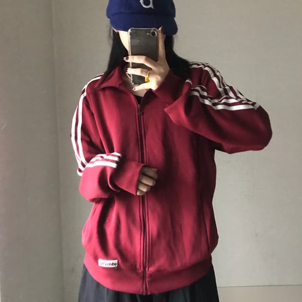 아디다스 00s 버건디 트랙탑