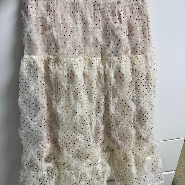 호쿠스포쿠스 프릴 스커트