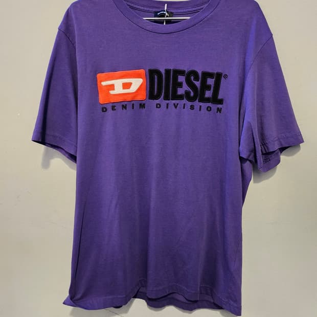 Diesel Denim Division 퍼플 디젤 반팔