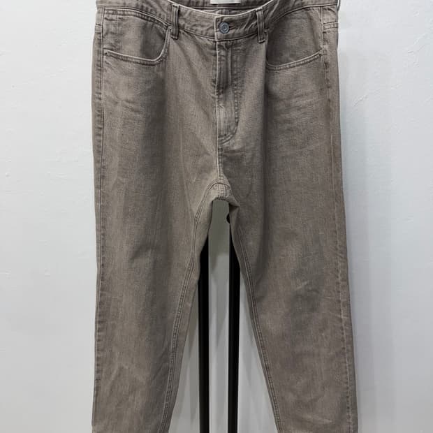 정품) 타임옴므 한섬 23ss 테이퍼드핏 데님 팬츠 88(36)