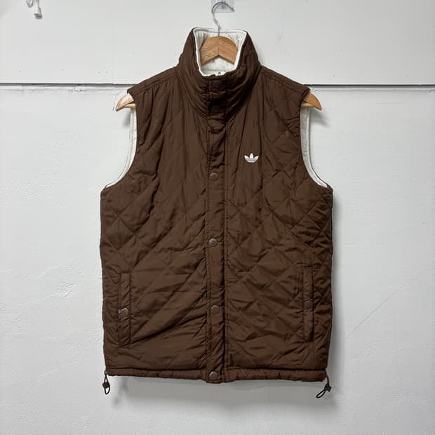 아디다스 리버시블 조끼패딩