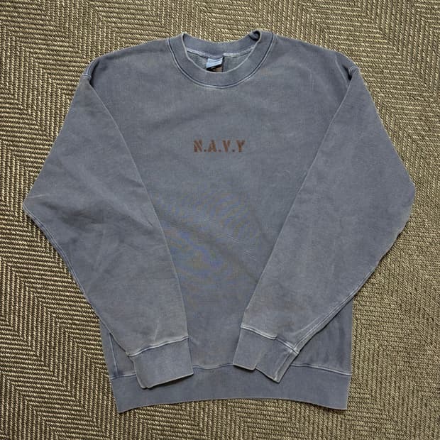 아웃스탠딩 피그먼트 네이비 맨투맨(S)