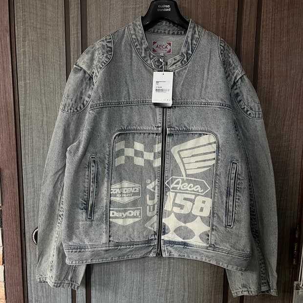 새상품(L)에이카화이트 데님 프린팅 바이커 자켓 라이트블루