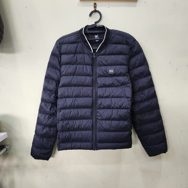 [95] FILA 경량 패딩 자켓 (네이비)