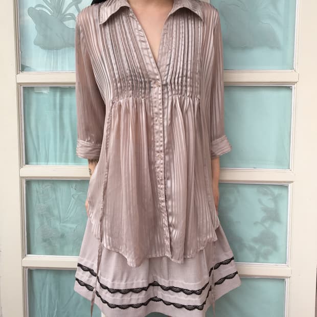 Pleats blouse